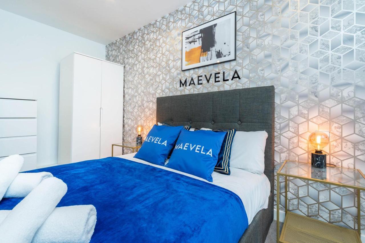 Maevela Apartments - Luxury Broad St Apartment - 2 Bed, 2 Bath - City Centre/Cube/Mailbox - With Underground Parking ✓- L Shape Sofa, Large 50 Inch Smart Tv With Free Netflix & Wifi Бірмінгем Екстер'єр фото